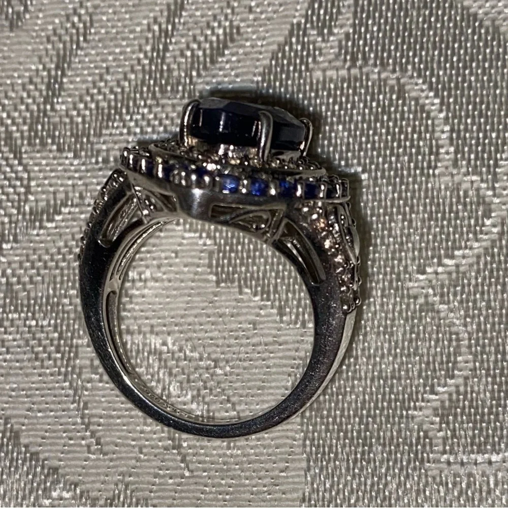Sapphire heart shaped ring 7.75 cwt platinum over sterling silver size 7